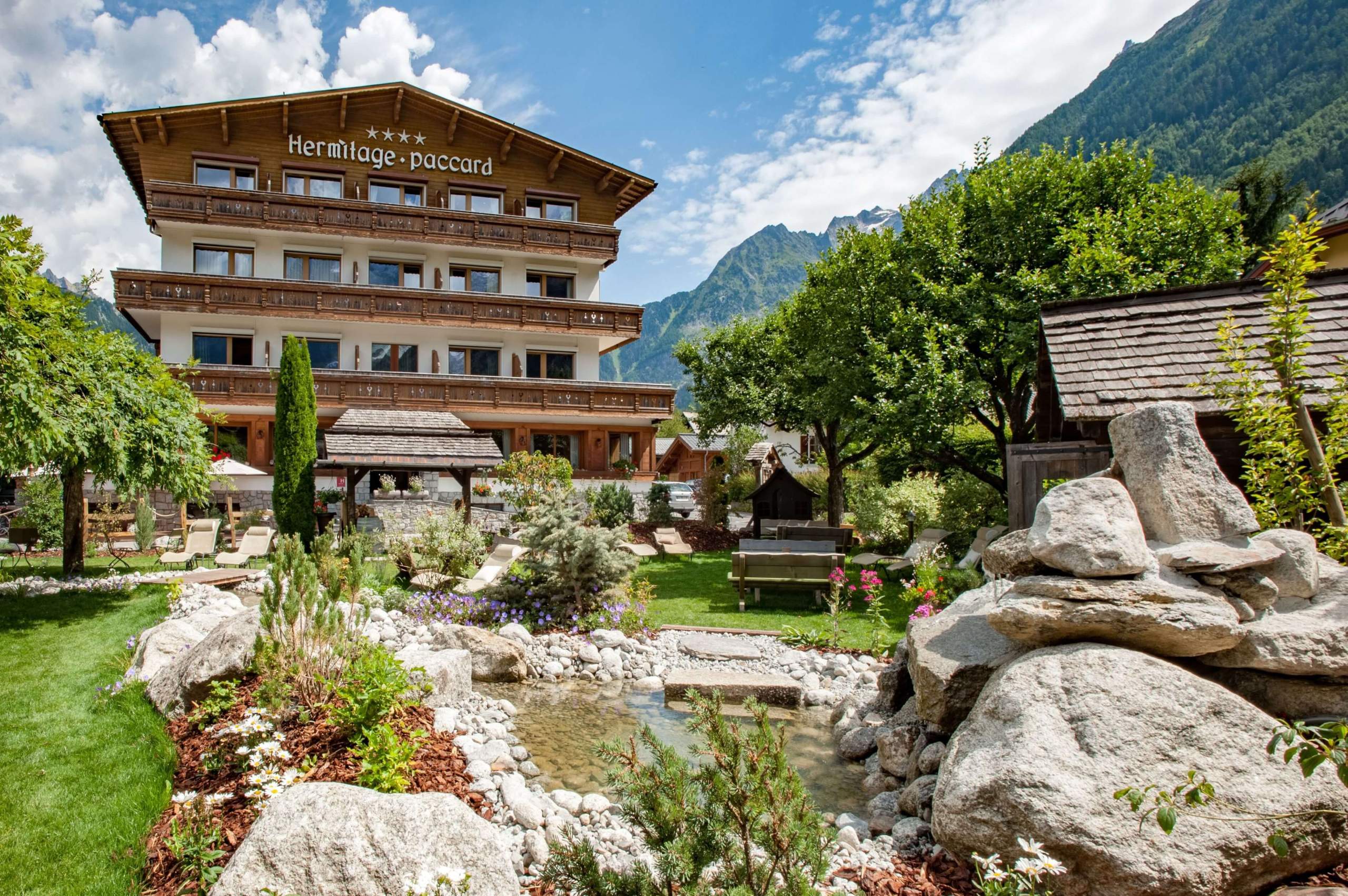 Façade Hermitage Paccard - Chalet Hôtel Chamonix Mont-Blanc 